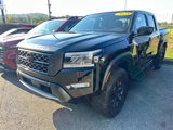 Used 2023 Nissan Frontier PRO-4X image 5