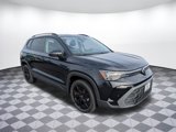 New 2025 Volkswagen Taos SE image 2