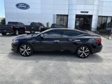 Used 2017 Nissan Maxima Platinum image 2