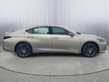 New 2025 Lexus ES 300h w/ Premium Package image 2