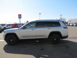 Used 2022 Jeep Grand Cherokee L Limited w/ Luxury Tech Group II image 4