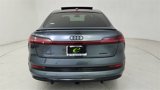 Used 2022 Audi e-tron Prestige w/ Prestige Package image 5