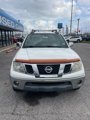 Used 2011 Nissan Frontier SL image 3