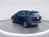 Used 2021 Kia Seltos EX image 5