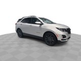 Used 2022 Chevrolet Equinox RS w/ Infotainment Package image 2