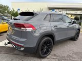 Used 2022 Volkswagen Atlas Cross Sport SE image 3