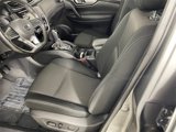 Used 2019 Nissan Rogue SV image 3