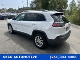 Used 2019 Jeep Cherokee Latitude w/ Popular Appearance Group image 3