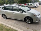 Used 2017 Toyota Prius V Five image 4