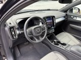 Certified 2025 Volvo XC40 B5 Core image 4