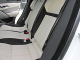 Used 2019 Land Rover Range Rover Velar R-Dynamic SE image 5