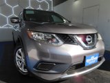 Used 2014 Nissan Rogue SV image 3