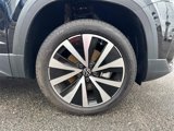 Used 2024 Volkswagen Taos SE w/ MDO Package image 4