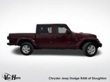 Used 2022 Jeep Gladiator Sport image 2