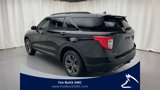 Used 2022 Ford Explorer XLT w/ Equipment Group 202A image 4
