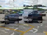 Used 2022 Chevrolet Equinox LT image 2