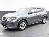 Used 2018 Nissan Rogue SV image 3
