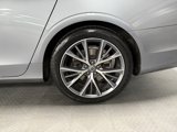 Used 2018 Volvo S90 T6 Momentum w/ Convenience Package image 6