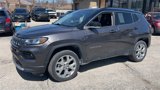 Used 2022 Jeep Compass Limited image 3