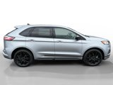 Certified 2022 Ford Edge SE w/ Black Appearance Package image 6