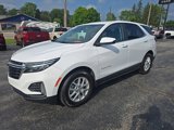 Used 2022 Chevrolet Equinox LT image 2
