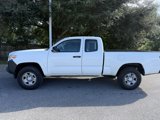 Used 2018 Toyota Tacoma 2WD Access Cab image 2