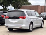 Used 2023 Chrysler Voyager LX image 4