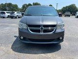 Used 2016 Dodge Grand Caravan SXT image 4