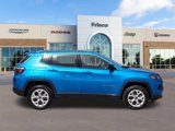 New 2025 Jeep Compass Latitude image 2