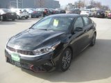 Used 2024 Kia Forte GT-Line w/ GT-Line Premium Package image 4