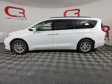 Used 2022 Chrysler Pacifica Touring-L image 4