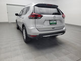 Used 2020 Nissan Rogue SV image 6