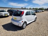 Used 2012 Mitsubishi i SE image 6