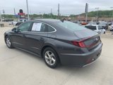 Used 2023 Hyundai Elantra SEL image 3