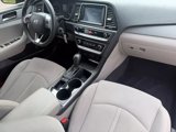 Used 2018 Hyundai Sonata SE image 2