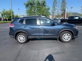 Used 2016 Nissan Rogue S image 2