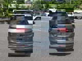 Used 2022 Volkswagen Tiguan SE image 4