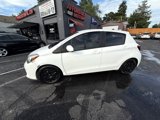 Used 2015 Toyota Yaris L image 3
