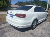 Used 2015 Volkswagen Jetta S image 2