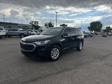 Used 2020 Chevrolet Traverse LS image 2