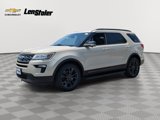 Used 2018 Ford Explorer XLT w/ Equipment Group 202A image 2