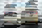 Used 2018 Lincoln Continental Select image 3