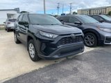 Used 2021 Toyota RAV4 LE image 2