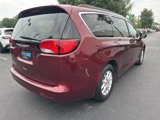 Used 2020 Chrysler Voyager Lxi image 3