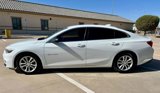 Used 2017 Chevrolet Malibu LT w/ Driver Confidence Package image 4
