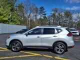 Certified 2019 Nissan Rogue SV w/ Sun & Sound Touring Package image 4