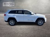 Used 2017 Jeep Grand Cherokee Laredo w/ Quick Order Package 2BE image 3