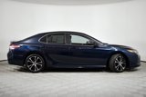 Used 2018 Toyota Camry SE image 3