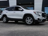 Certified 2022 GMC Terrain SLE w/ Driver Convenience Package image 2
