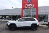 Used 2016 Jeep Cherokee Trailhawk w/ Comfort/Convenience Group image 2